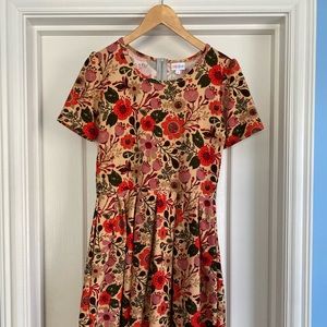 Lularoe Amelia size M excellent used condition